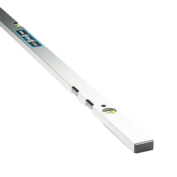 Long metal spirit level with bubble vial